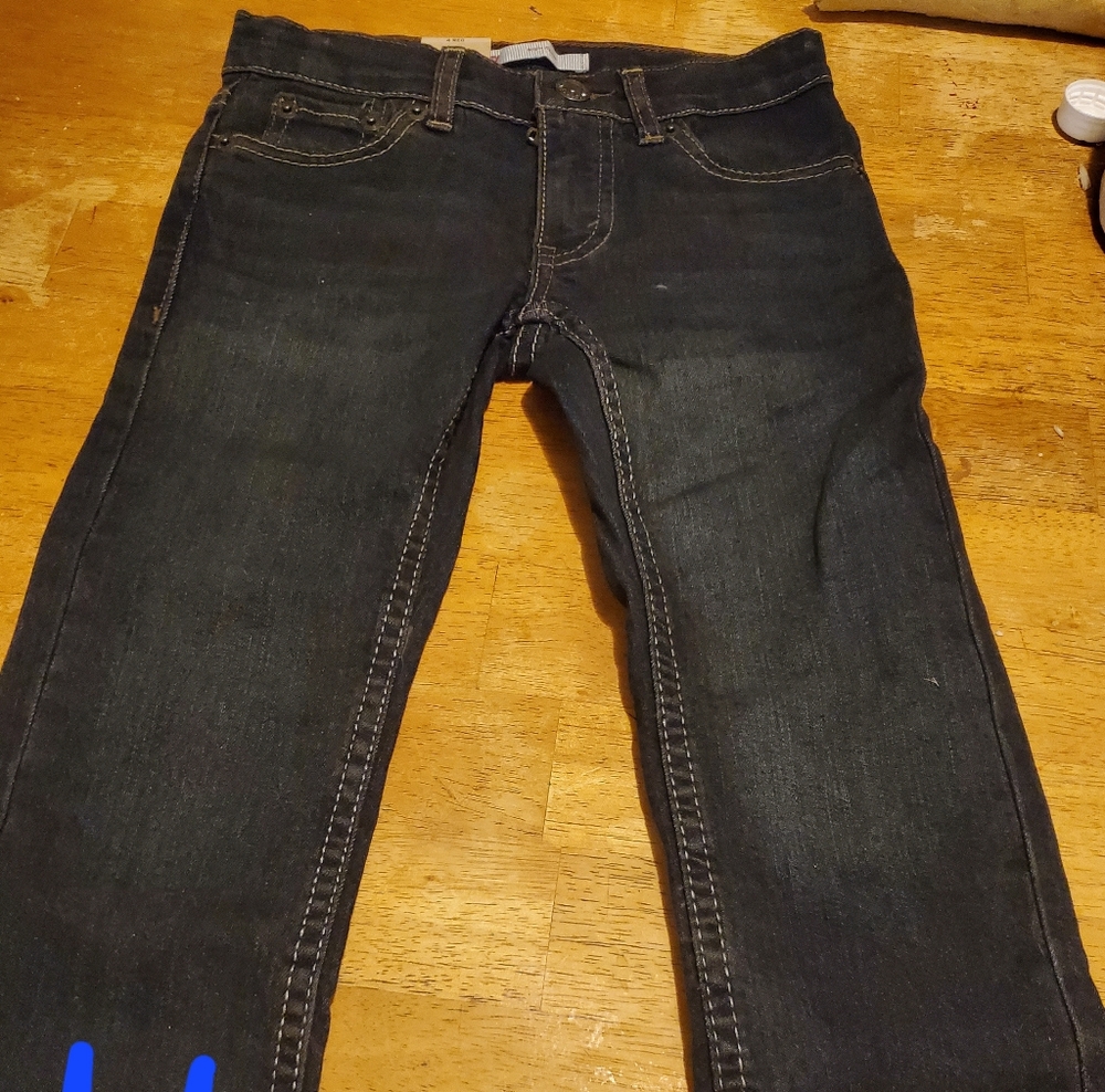 Levi's